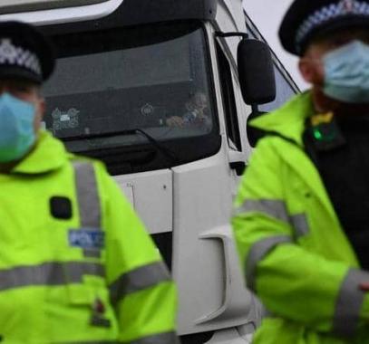 بريطانيا |مطلوب أمنيا يسلّم نفسه للشرطة طوعا.. والسبب 