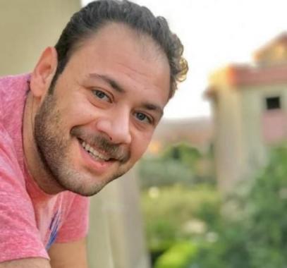 شاهدوا: محمد على رزق يعلن خطوبته: 