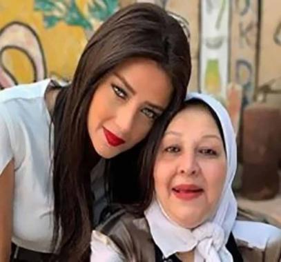 سبب وفاة والدة الاعلامية رضوى الشربيني في مصر