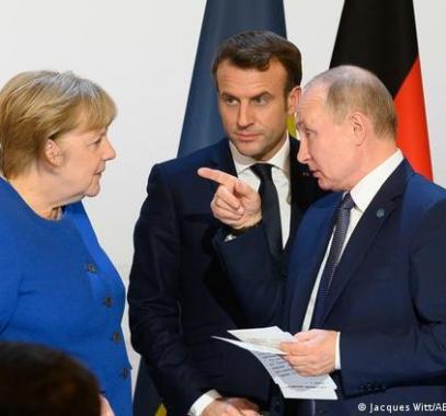 مباحثات بين ألمانيا وفرنسا وروسيا بشأن لقاح