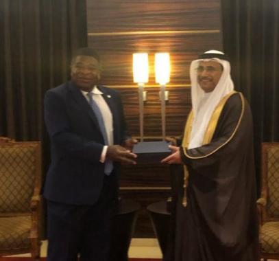 رئيس البرلمان العربي وأمين عام الاتحاد البرلماني الدولي يناقشان التطورات العربية