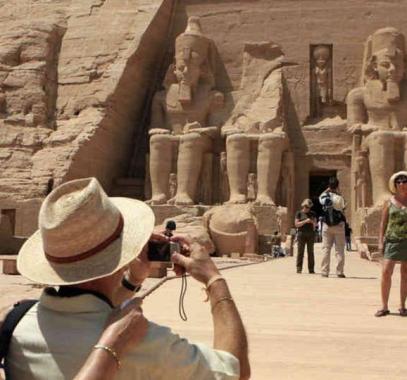 مصر | توقعات بوصول مليون سائح 