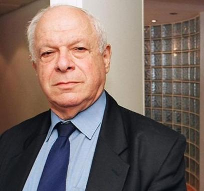 عالم الصواريخ.