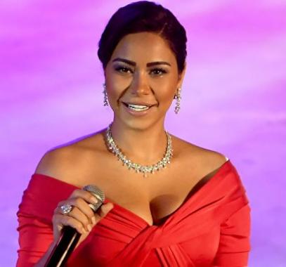 شيرين عبد الوهاب تصدر بيانا يحذر من استغلال اسمها في حفل وهمي