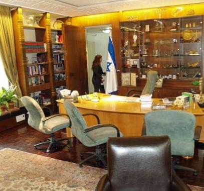 مقر رئيس الحكومة.