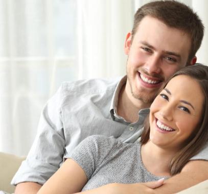 كيف تجعلين زوجك يثق أكثر بنفسه؟