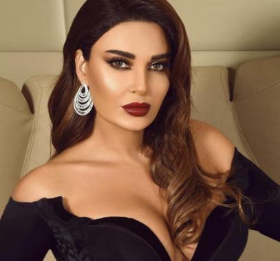 لماذا وضعت سيرين عبد النور الشعر المستعار لابنتها تاليا؟