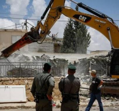 إصدار أمر عسكري بهدم منزل منفذ عملية إطلاق النار في القدس فادي أبو شخيدم