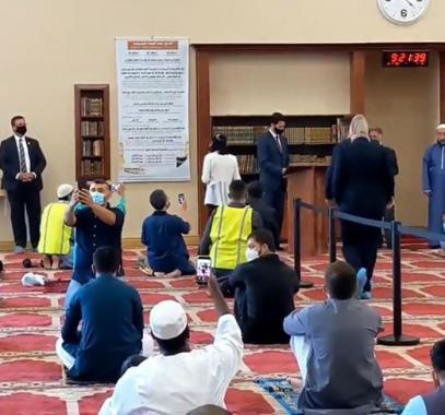بالفيديو | جاستن ترودو يزور أحد مساجد مدينة هاميلتون الكندية