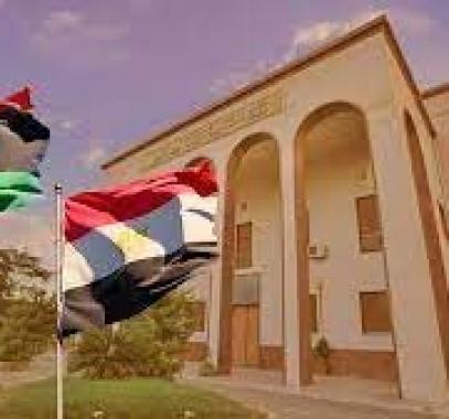 وفد ليبي بالقاهرة لبحث تدشين منطقة حرة من بنغازي إلى مصر