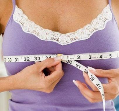 هل زيادة الوزن تؤثر على حجم الثدي ؟