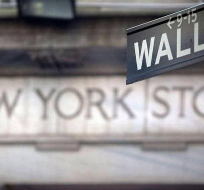 ناسداك وستاندرد آند بورز 500 يغلقان عند مرتفعات قياسية