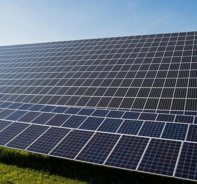 مصر | تتجه بقوة نحو الطاقة الشمسية