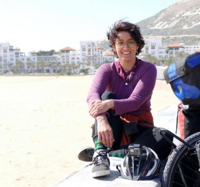 شاهدوا |  شابة مغربية تتحدى الجائحة 