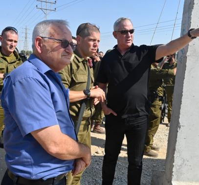 غاتس يُجري جلسات تشاورية مع قادة الجيش الإسرائيلي