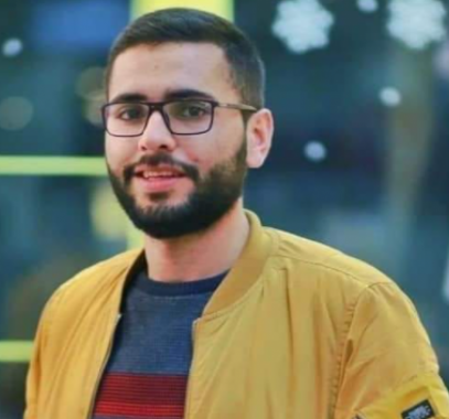الاحتلال ينقل الأسير المضرب مقداد القواسمي للعناية المركزة
