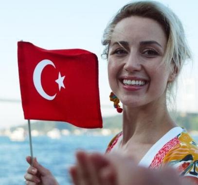 شاهدى: اليكِ 