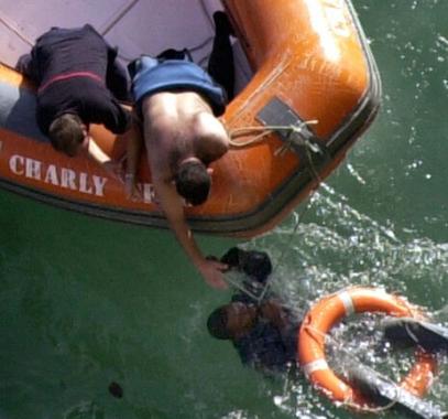 البحرية المغربية تنقذ 310 مهاجرين معظمهم من القارة الإفريقية