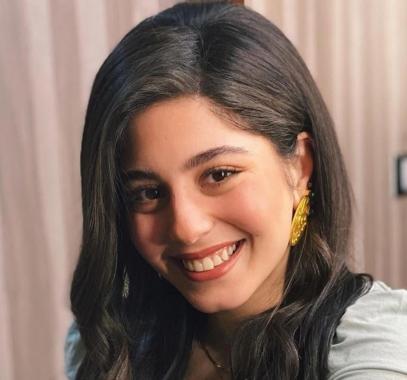 شاهد: صور باط مايان السيد تشعل انستجرام