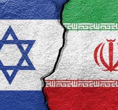 إيران مُحذّرًا 