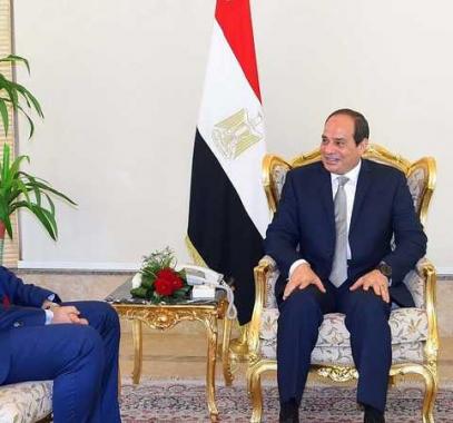 السيسي: يأمر برفع الحد الأدنى للأجور ويقر علاوات وحوافز