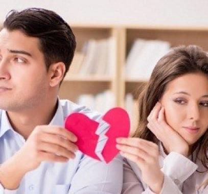 لماذا لا تستمر علاقة الحب بعد الصداقة أحيانًا؟