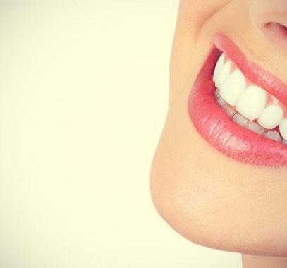 وصفات تبييض الاسنان