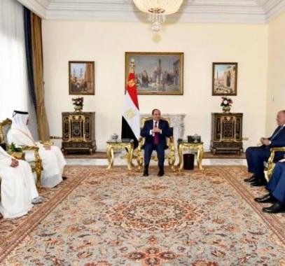 السيسي يستقبل وزير خارجية قطر في العاصمة المصرية 