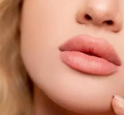 اليوم العالمي للعناية الشفاه: