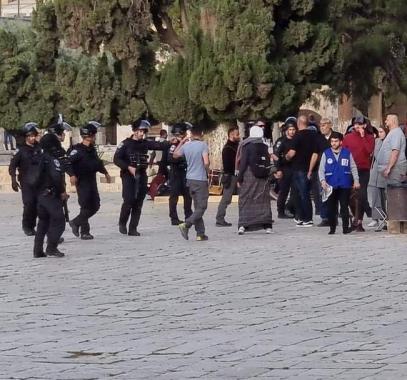 اقتحام الأقصى.