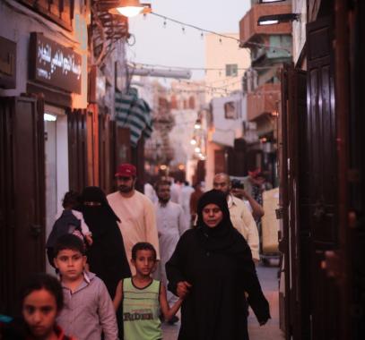 السعودية تُتيح لحاملي تأشيرتها السياحية أداء مناسك العمرة