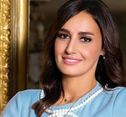 حلا شيحة