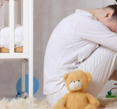 اكتئاب بعد الولادة