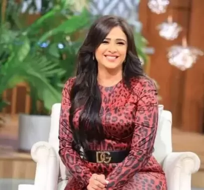 ياسمين عبد العزيز
