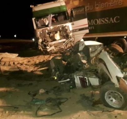 وفاة 11 شخصًا وإصابة آخرين في حادث تصادم قرب البحر الأحمر