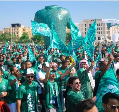 بالصور: مسيرة للجمهور السعودي قبل المباراة مع بولندا في كأس العالم بالدوحة