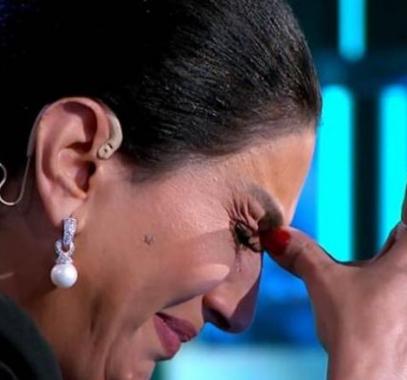 وفاء عامر