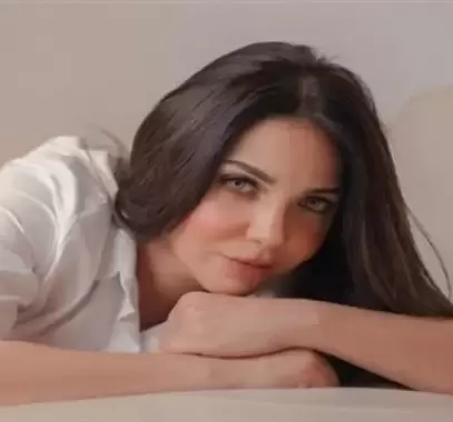 أميرة نايف