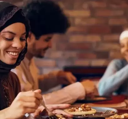 تفسير حلم الإفطار في شهر رمضان