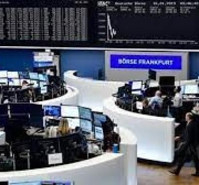 الأسهم الأوروبية تتراجع مع عودة مخاوف القطاع المصرفي للواجهة