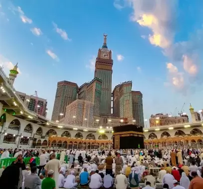 تهنئة جميلة للحاج بعد عودته