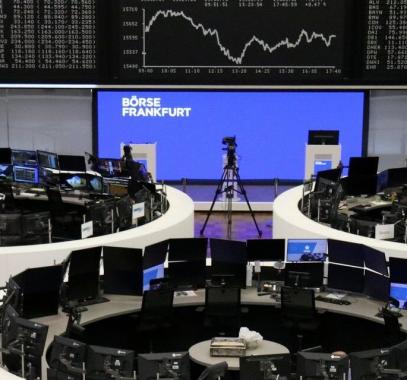 أسهم أوروبا تسجل مكاسب أسبوعية للمرة الثالثة على التوالي