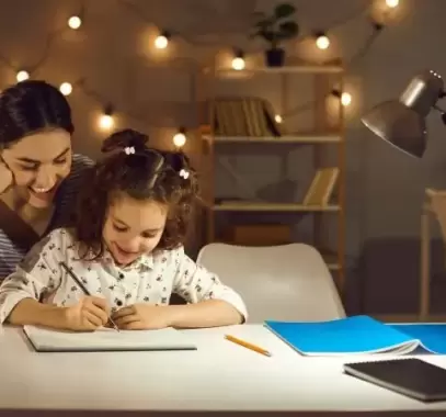 10 نصائح لمساعدة الأطفال في الواجبات المنزلية