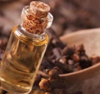 ماء القرنفل