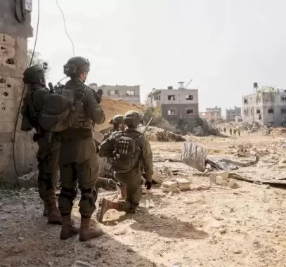 جنود-إسرائيليون-في-أحد-محاور-القتال-بقطاع-غزة-1718521963.webp