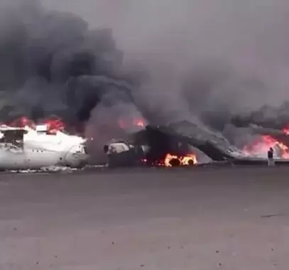 قصف مطار صنعاء