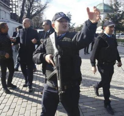 984770ed-c506-4022-a92b-63692774ed30_16x9_600x338