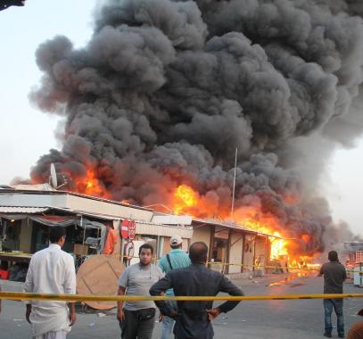 32 قتيلاً وعشرات الجرحى إثر تفجير سيارة في بغداد
