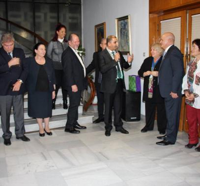 السفير المذبوح يشارك في مؤتمر تضامني مع كوبا في بلغاريا.JPG