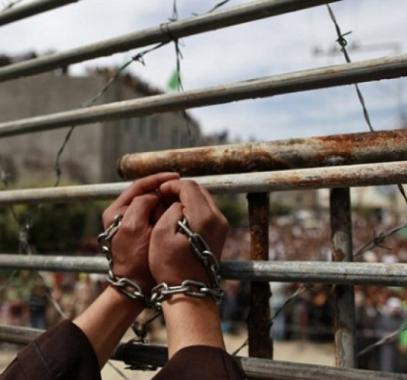 أسيران يدخلان أعواماً جديدة في سجون الاحتلال